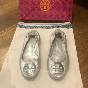 Tory Burch Classic Miller Silver flats size 6